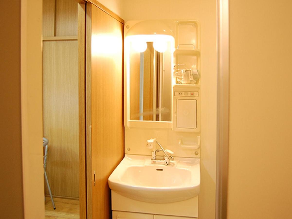 Hotel Livemax Budget Нагоя Экстерьер фото