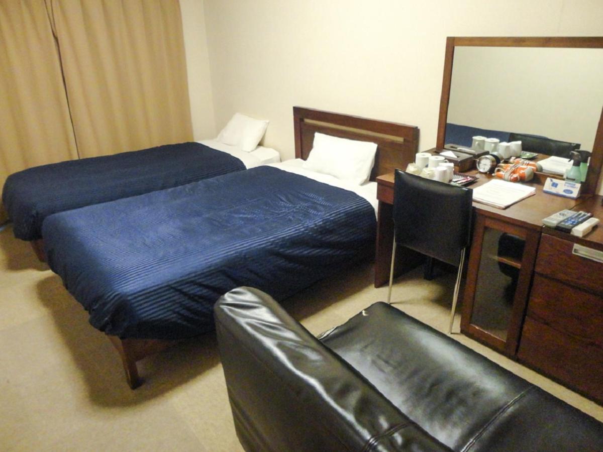 Hotel Livemax Budget Нагоя Экстерьер фото